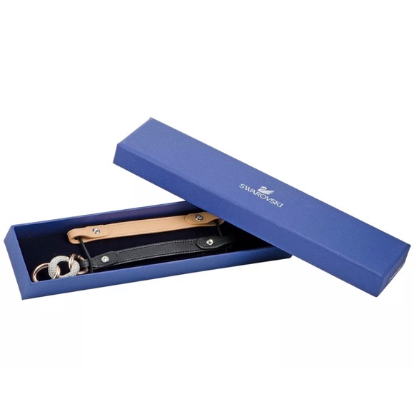 Swarovski “Bound” Bracelet - Picture 3 of 4